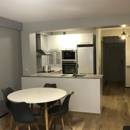 2p Cosy Plein Centre * Antibes