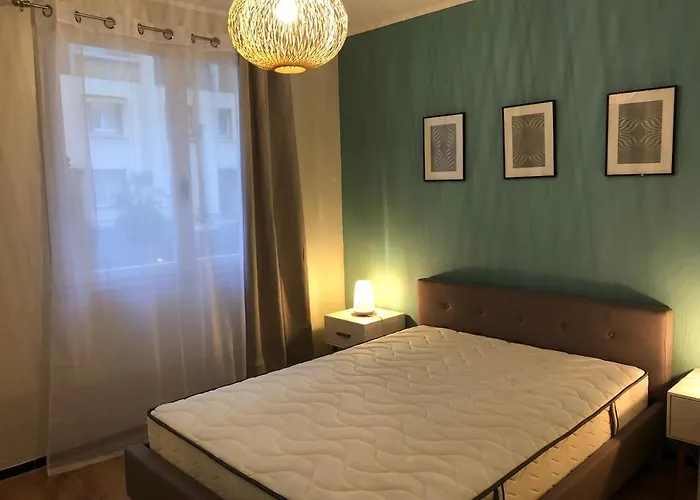 2p Cosy Plein Centre Apartman *